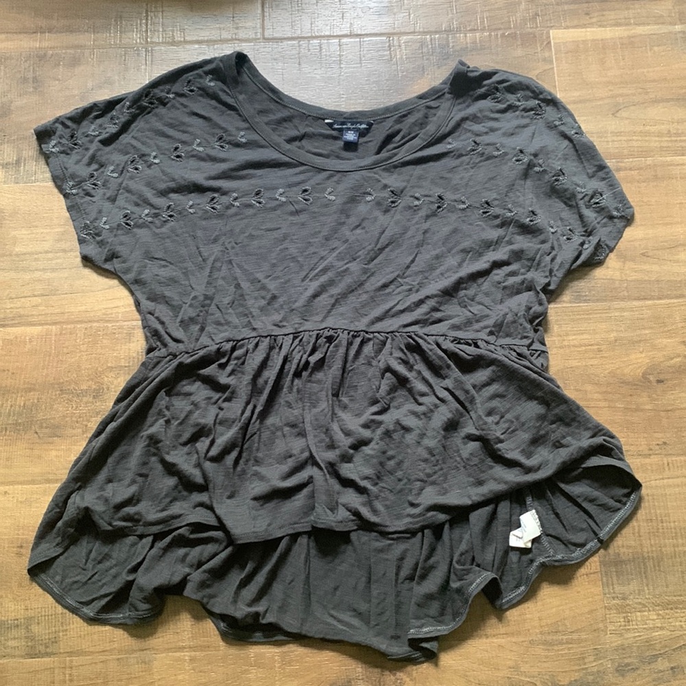 Gray peplum short sleeve top